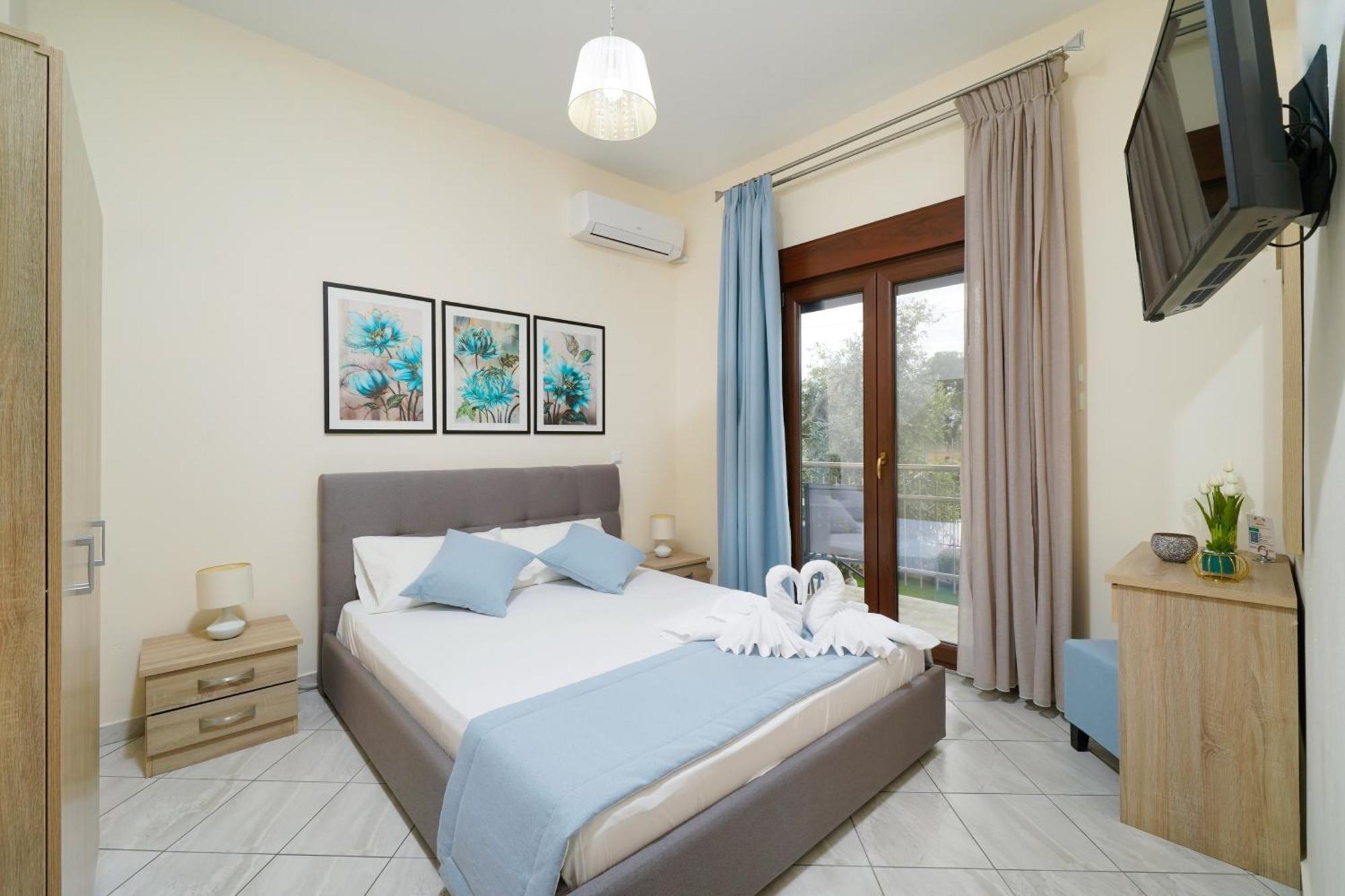Maria Dina Apartments 1 Potos Dış mekan fotoğraf